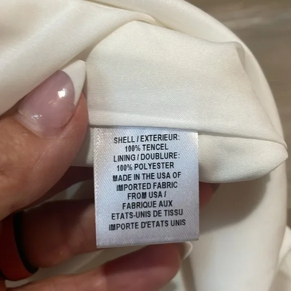 Milly sleeveless shift dress Cream Back zip Sz 4 Above knee Minimalist Designer - Picture 10 of 14